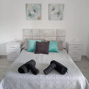 https://precioso-apartamento-residencial-piscina-jardines.hotelsinnerja.org